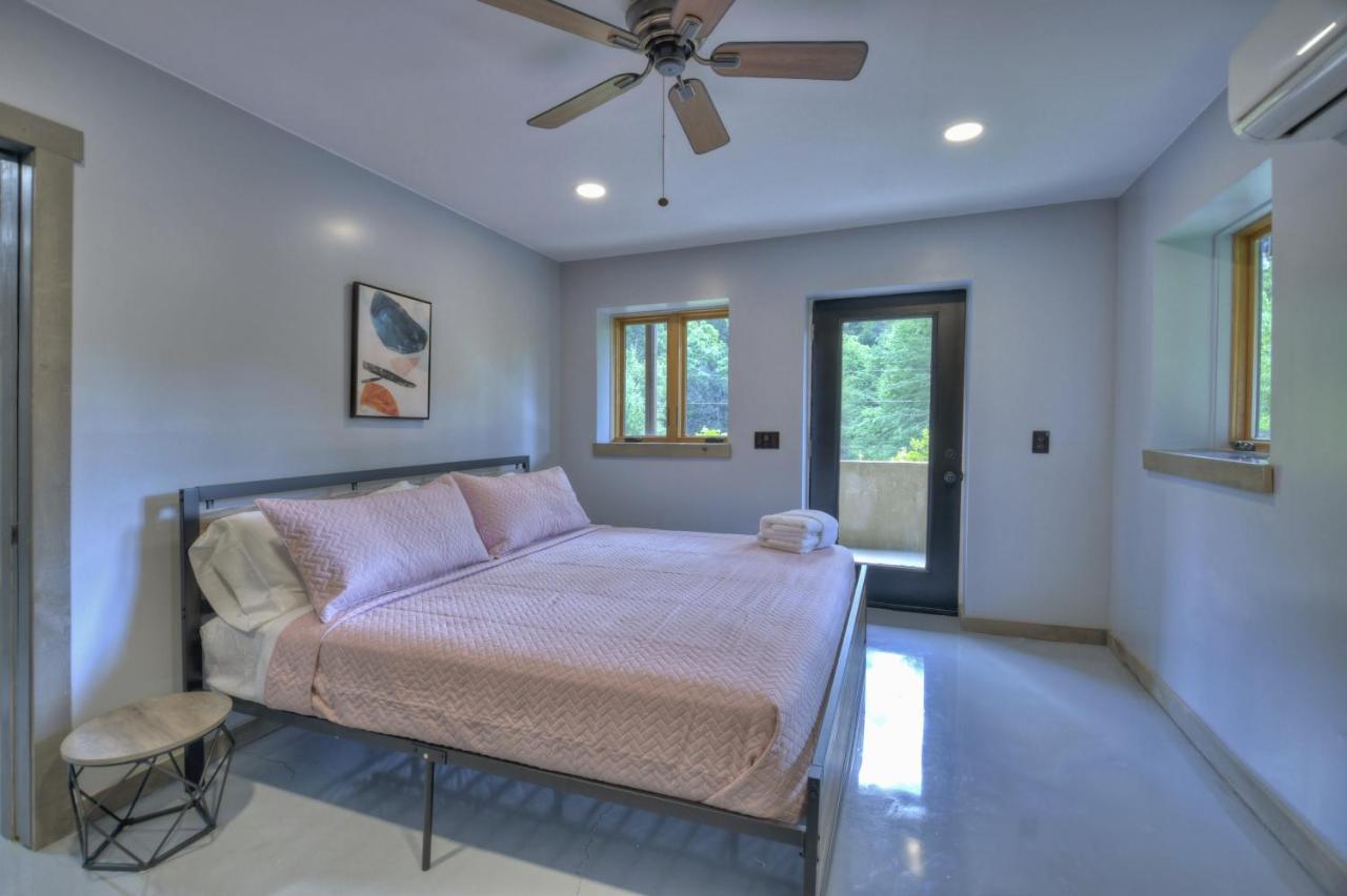 The Chariot - Creek Front With Hottub, Fire Pits, Billiards, Ev Charger - Sandalwood Stays Blue Ridge Extérieur photo
