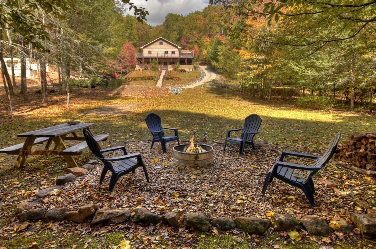 The Chariot - Creek Front With Hottub, Fire Pits, Billiards, Ev Charger - Sandalwood Stays Blue Ridge Extérieur photo