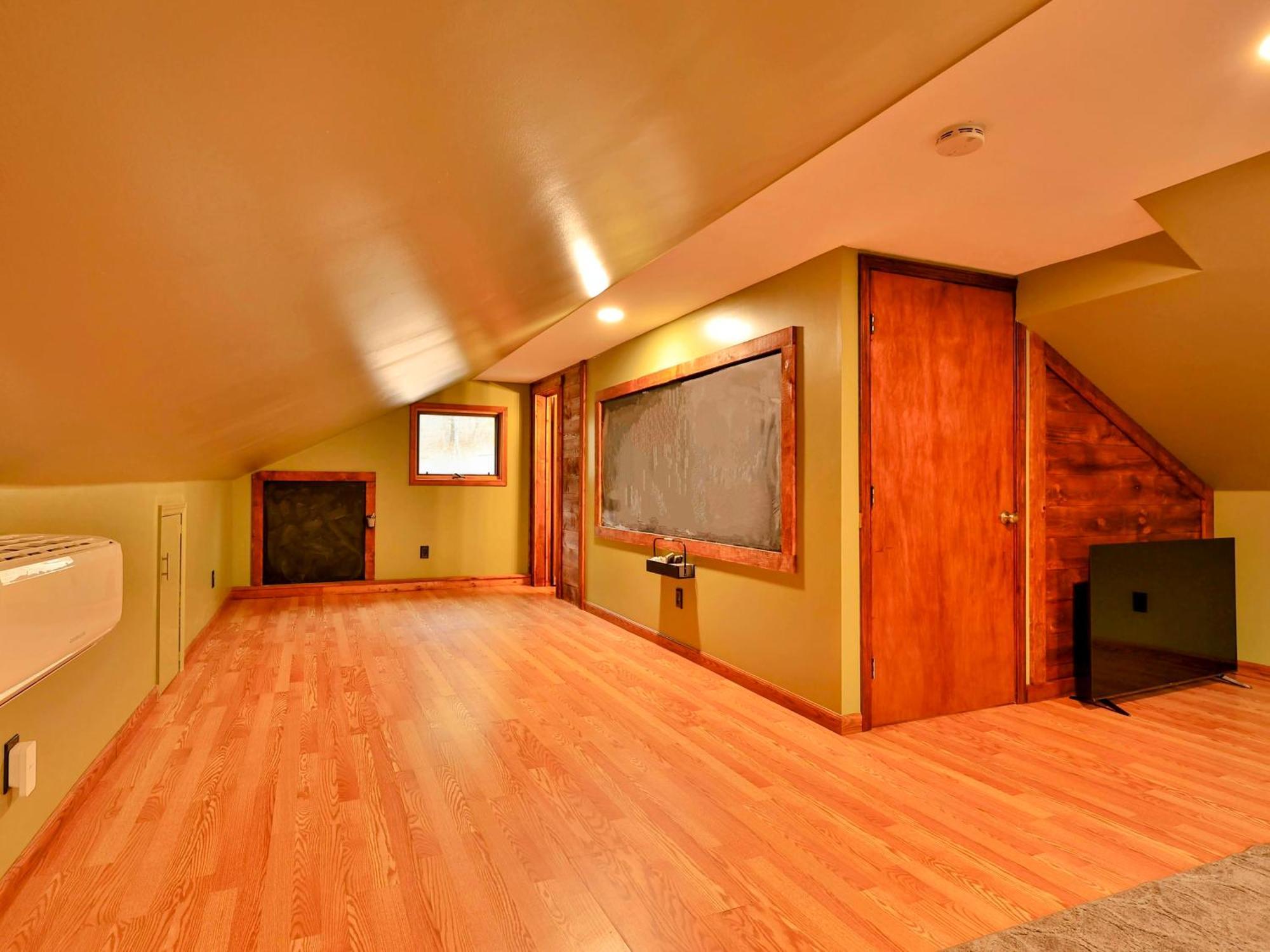 The Chariot - Creek Front With Hottub, Fire Pits, Billiards, Ev Charger - Sandalwood Stays Blue Ridge Extérieur photo